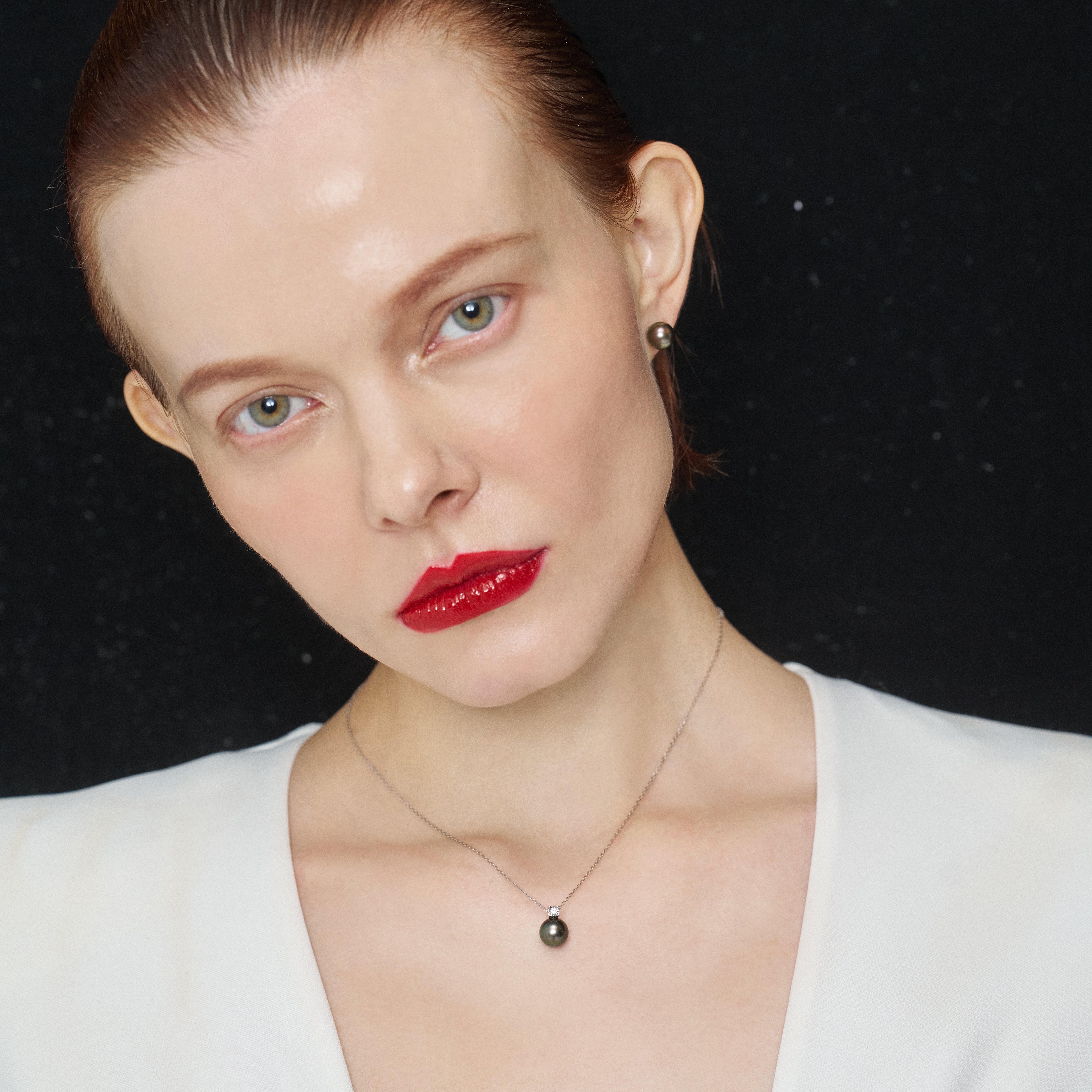 黛曜黑珍珠項鍊Ebony Tahitian Pearl Necklace