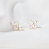 甜心珍珠耳環近拍照